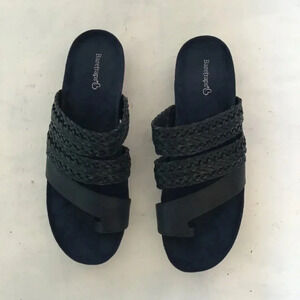 Baretraps JONELLE Women's Sandals Navy Sandals &  Flip Flops Slip On SZ 9.5 M